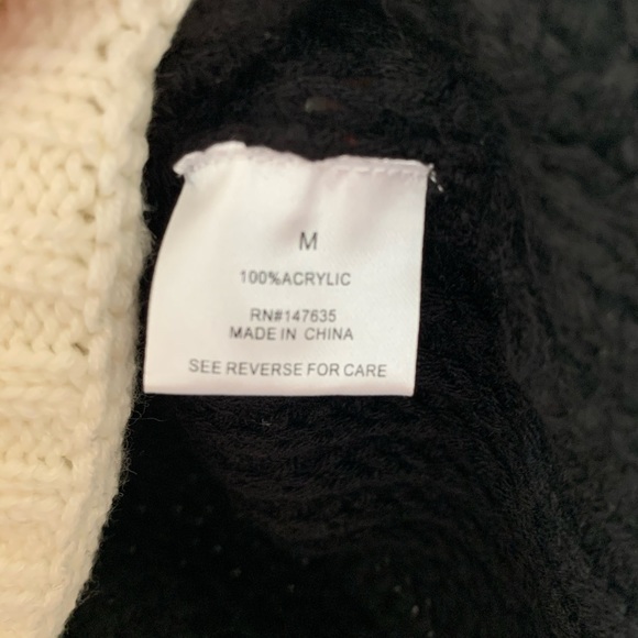 New Free Generation Fringe Sweater Cable Knit Blue White Black Colorblock Size M - Picture 10 of 16